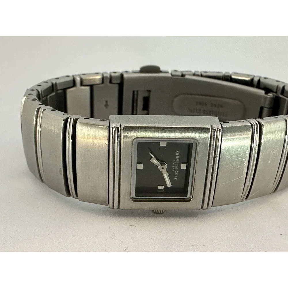 Kenneth Cole Women Watch kc4209 New‎ Battery Rare 17MM Stainless Steel Band Z